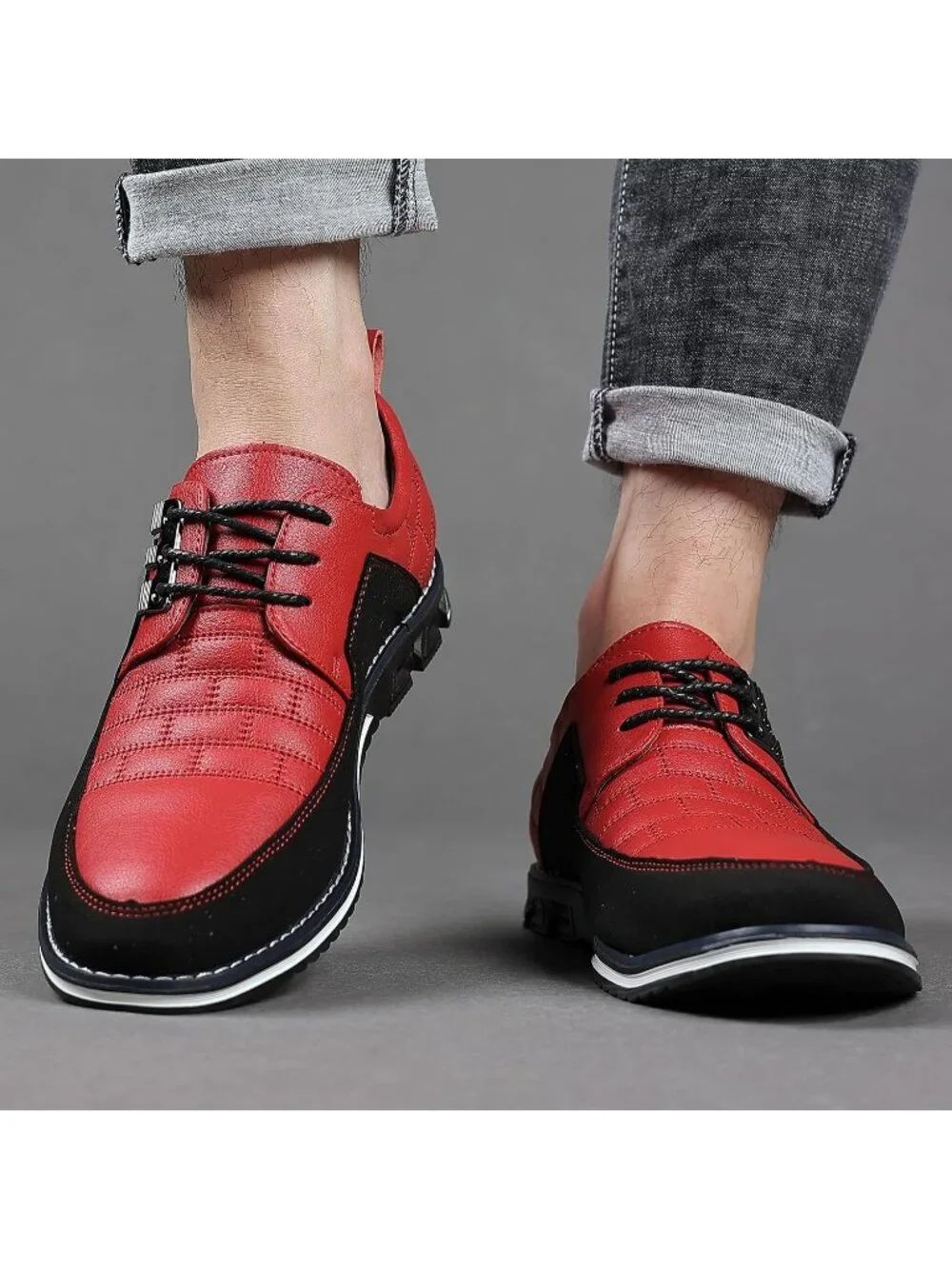 Men's Red & Black Grid Textured Two-tone Flexible Derby Oxfords Dress Sneakers